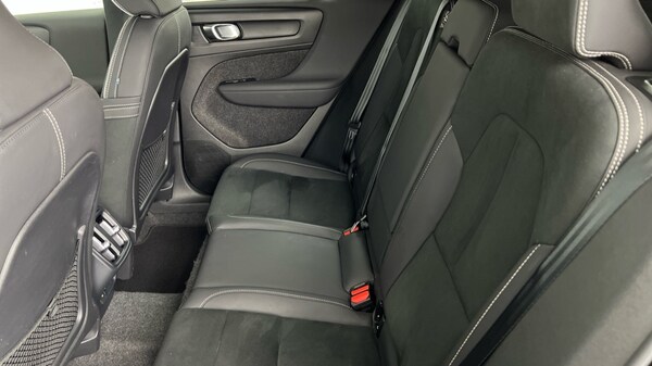 Used Volvo XC40 2024 for sale - 75482193: Photo 30