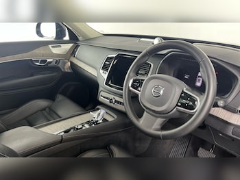 Used Volvo XC90 2023 for sale - 79113369: Photo