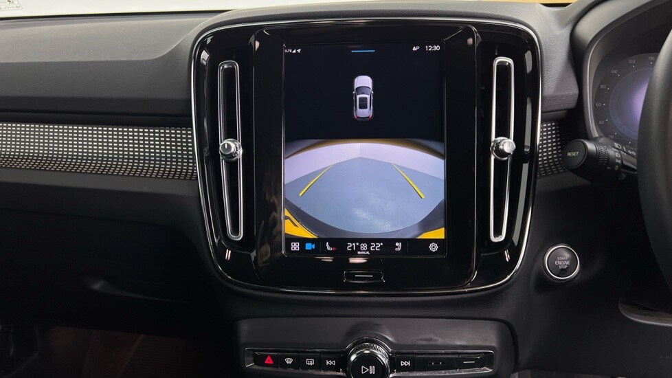 Used Volvo XC40 2022 for sale - 76999363: Photo 17