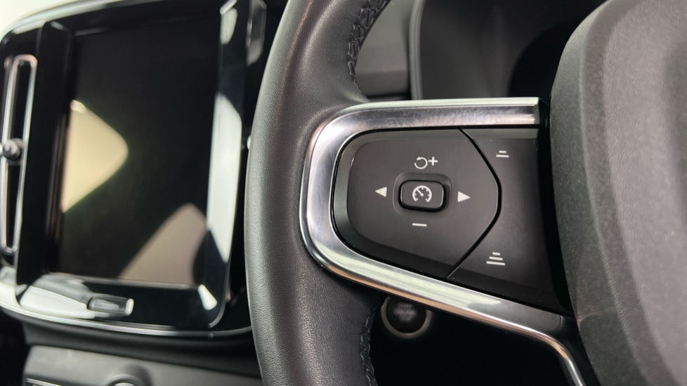 Used Volvo XC40 2022 for sale - 76999363: Photo 19