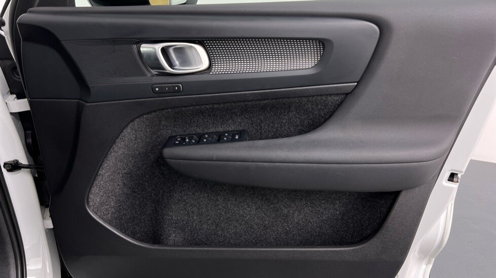 Used Volvo XC40 2022 for sale - 76999363: Photo 27