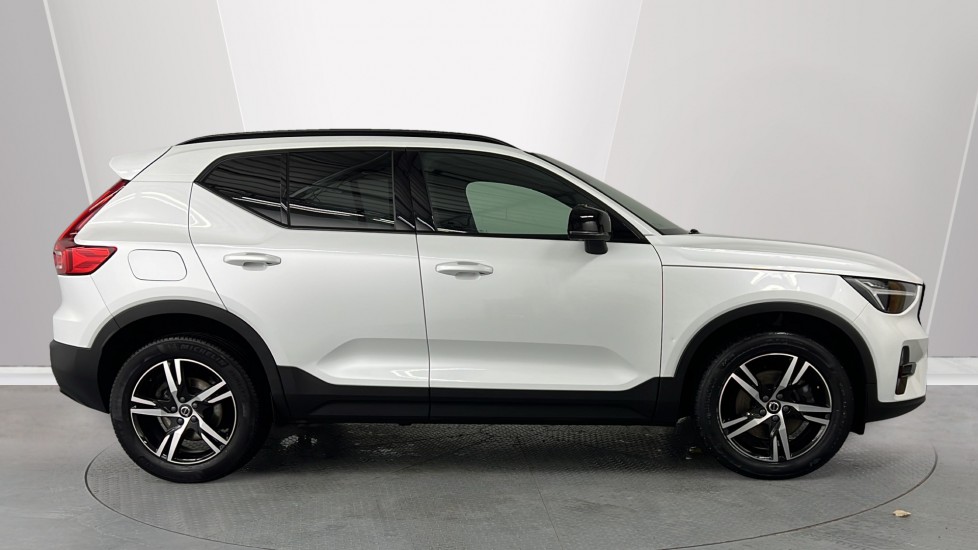 Used Volvo XC40 2022 for sale - 76999363: Photo 3