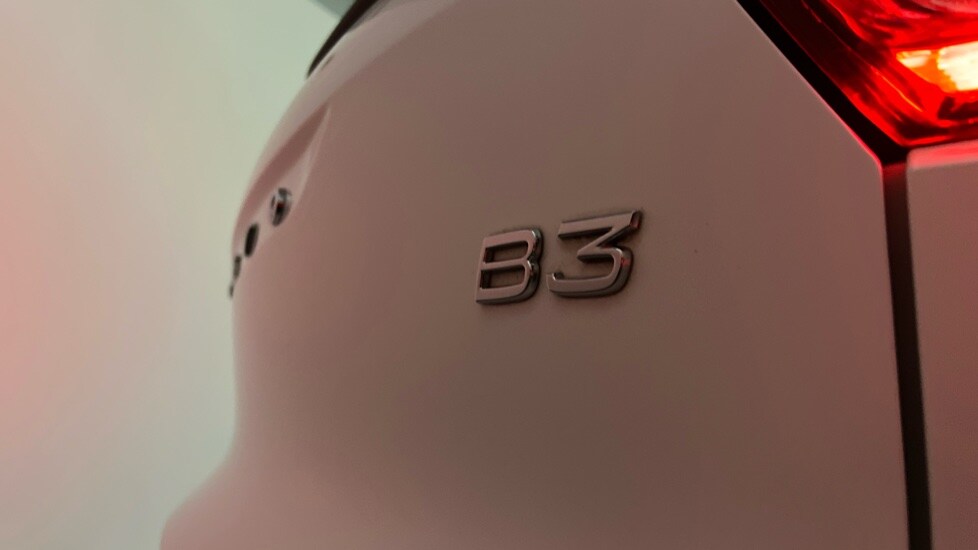 Used Volvo XC40 2022 for sale - 76999363: Photo 37