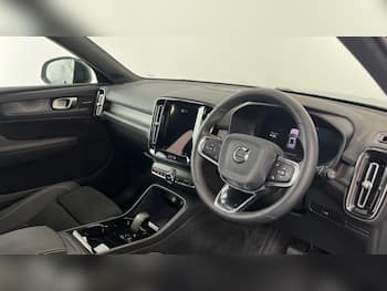 Used Volvo XC40 2023 for sale - 79673769: Photo