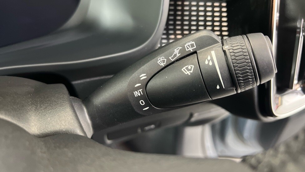 Used Volvo XC40 2022 for sale - 77899021: Photo 22