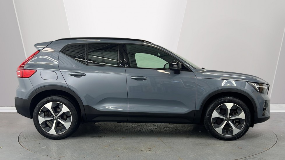Used Volvo XC40 2022 for sale - 77899021: Photo 3