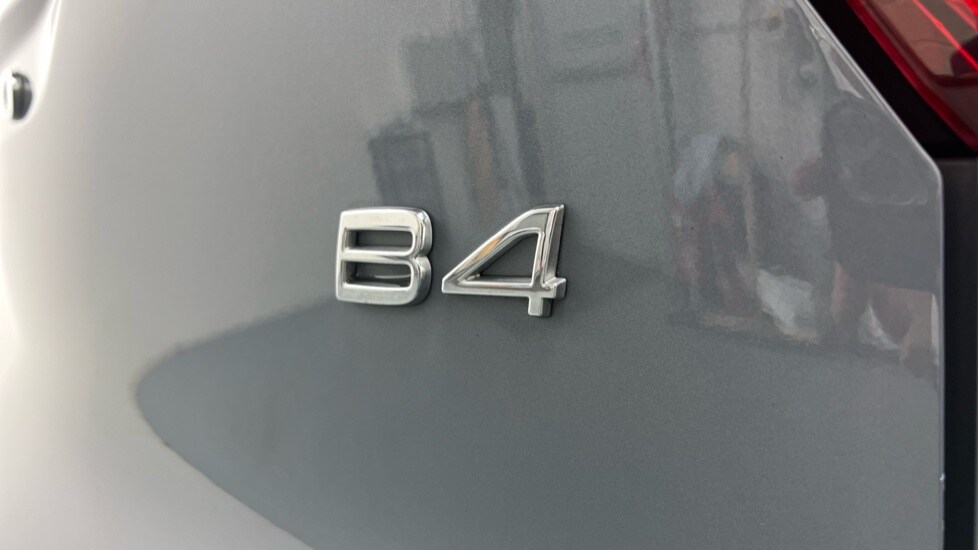 Used Volvo XC40 2022 for sale - 77899021: Photo 39