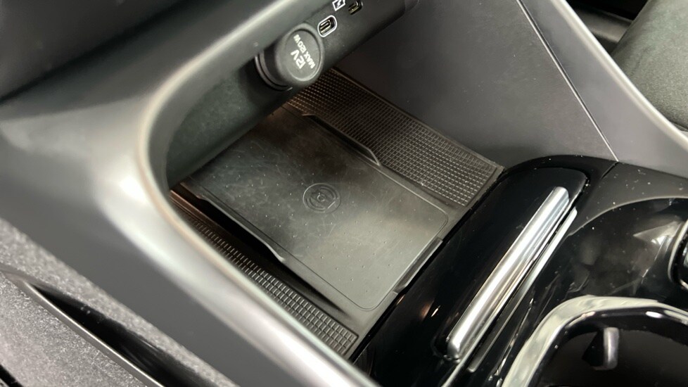 Used Volvo XC40 2022 for sale - 77899021: Photo 53