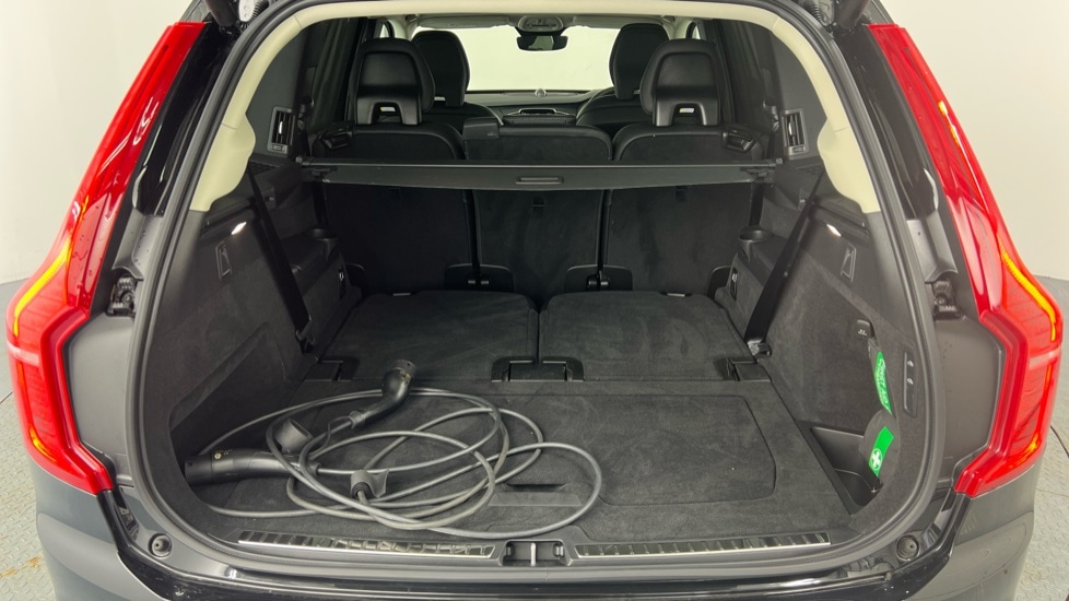 Used Volvo XC90 2023 for sale - 77978981: Photo 13