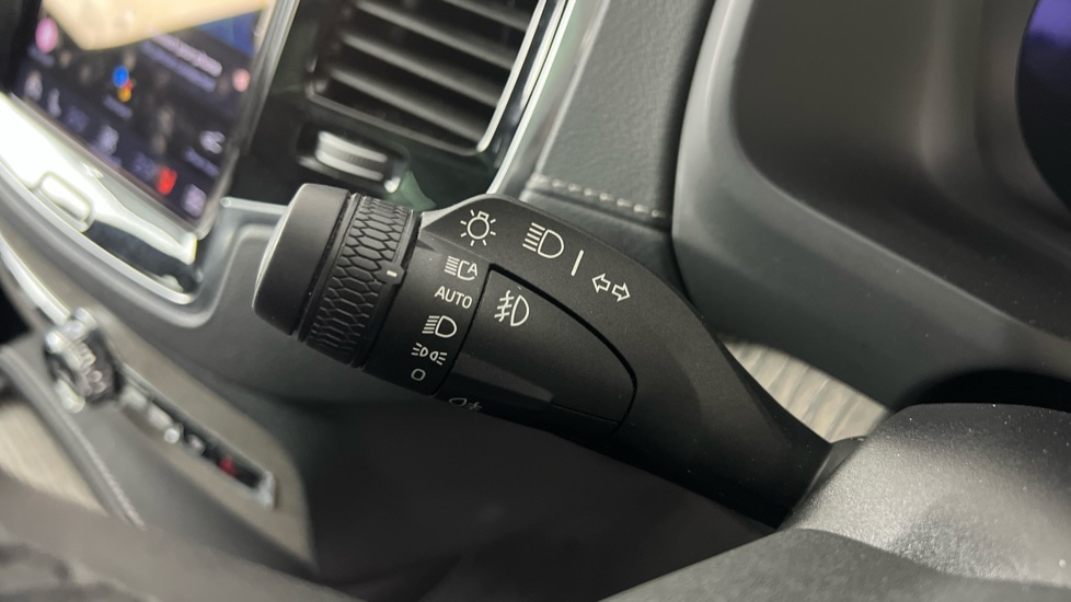 Used Volvo XC90 2023 for sale - 77978981: Photo 21