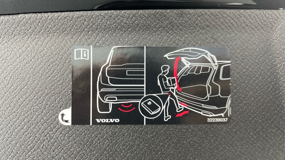 Used Volvo XC90 2023 for sale - 77978981: Photo 47