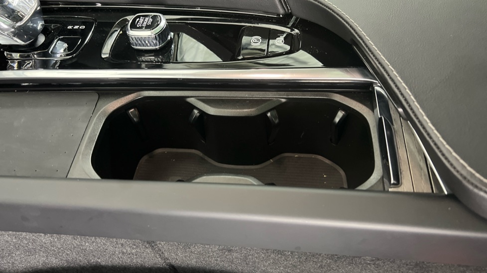 Used Volvo XC90 2023 for sale - 77978981: Photo 55