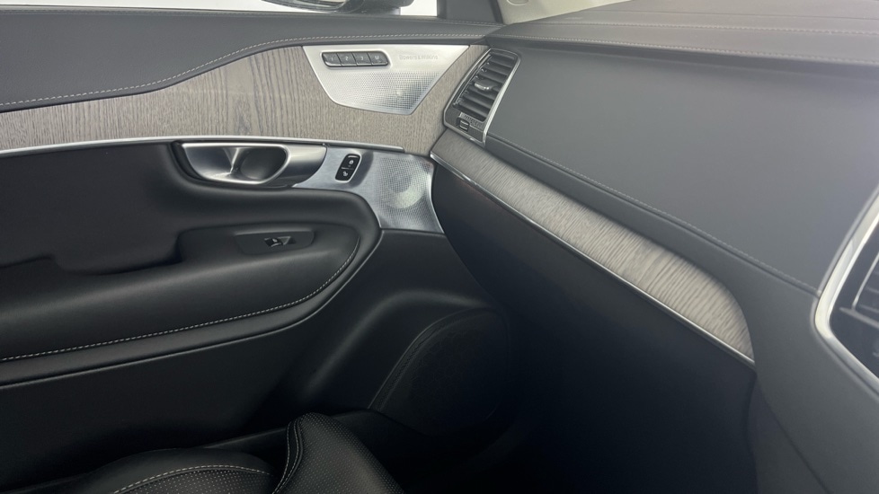 Used Volvo XC90 2023 for sale - 77978981: Photo 65