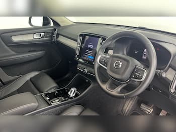 Used Volvo XC40 2024 for sale - 79836678: Photo