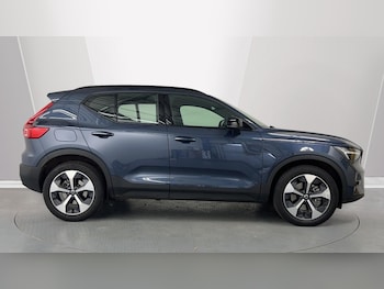 Used Volvo XC40 2025 for sale - 75482211: Photo