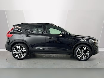 Used Volvo XC40 2023 for sale - 78411753: Photo