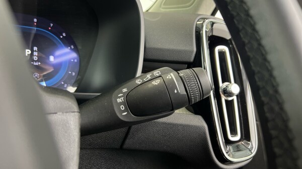 Used Volvo XC40 2024 for sale - 75482205: Photo 21