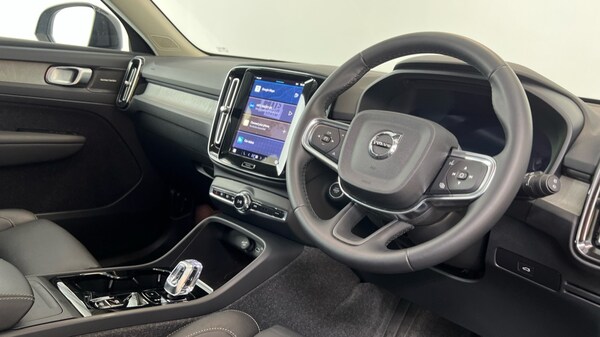 Used Volvo XC40 2024 for sale - 75482205: Photo 4