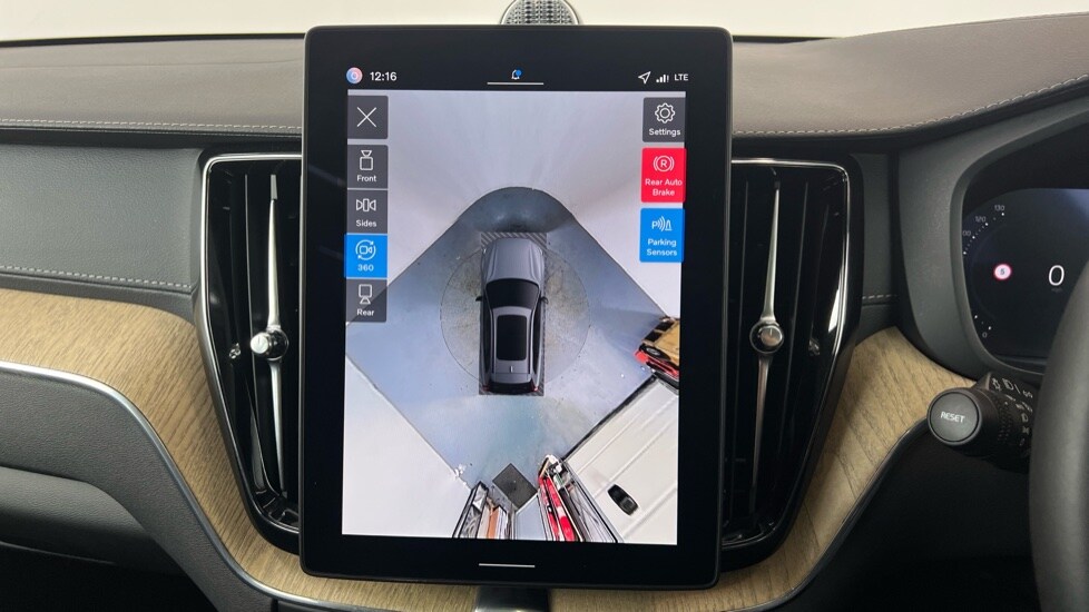 Used Volvo XC60 2025 for sale - 77261605: Photo 18