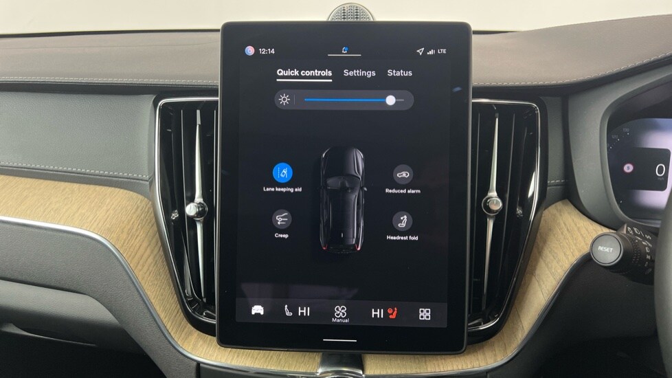 Used Volvo XC60 2025 for sale - 77261605: Photo 47