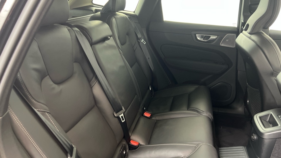 Used Volvo XC60 2025 for sale - 77261605: Photo 6