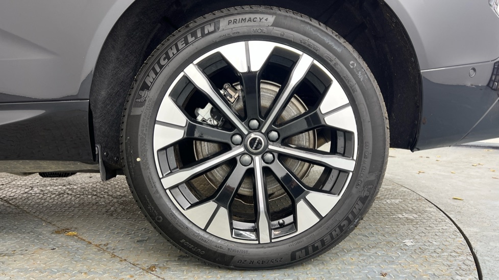 Used Volvo XC60 2025 for sale - 77261605: Photo 9