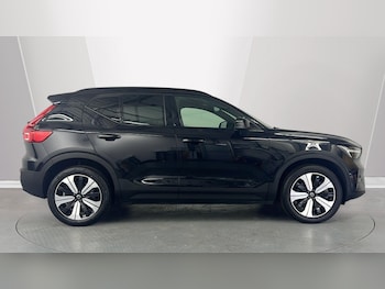 Used Volvo XC40 2023 for sale - 79127306: Photo