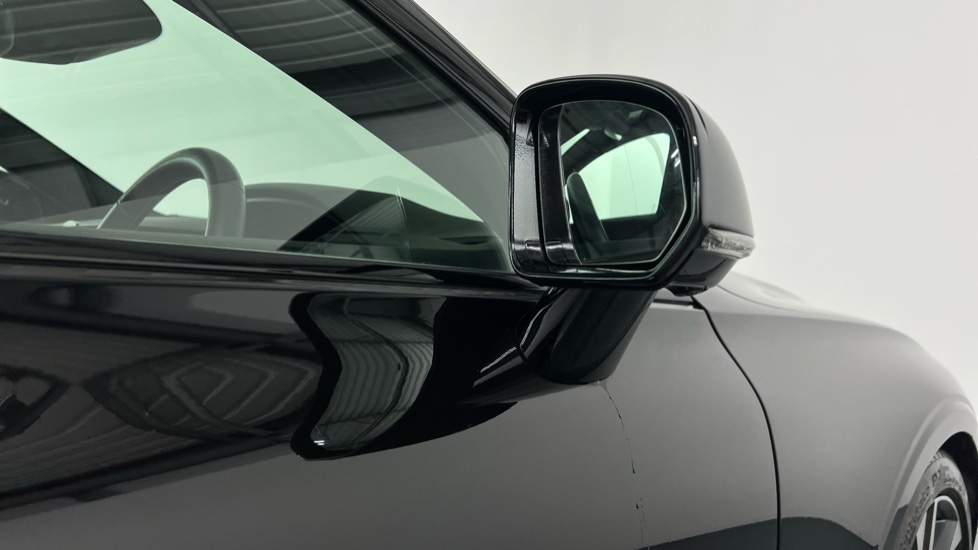 Used Volvo V60 2020 for sale - 77281050: Photo 30