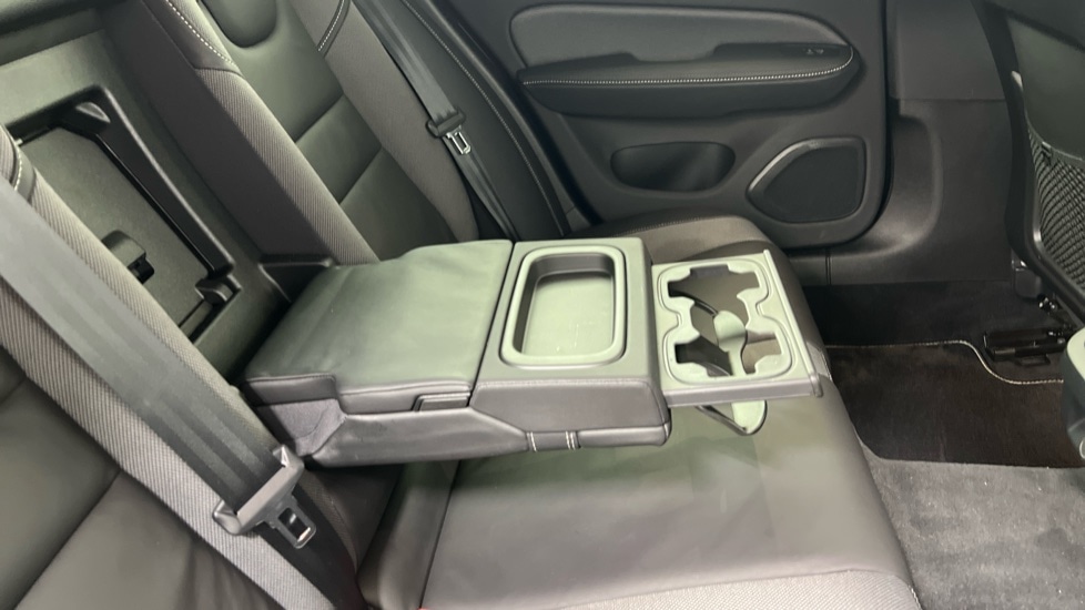 Used Volvo V60 2020 for sale - 77281050: Photo 32