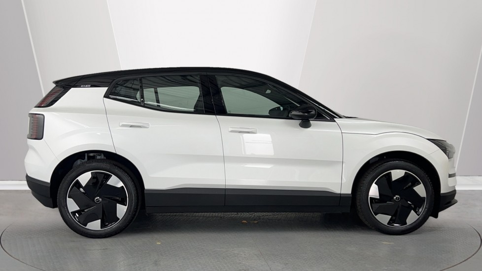 Used Volvo EX30 2025 for sale - 76074349: Photo 3