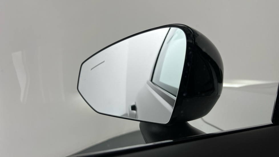 Used Volvo EX30 2025 for sale - 76074349: Photo 32