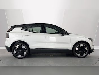 Used Volvo EX30 2025 for sale - 76074349: Photo 3