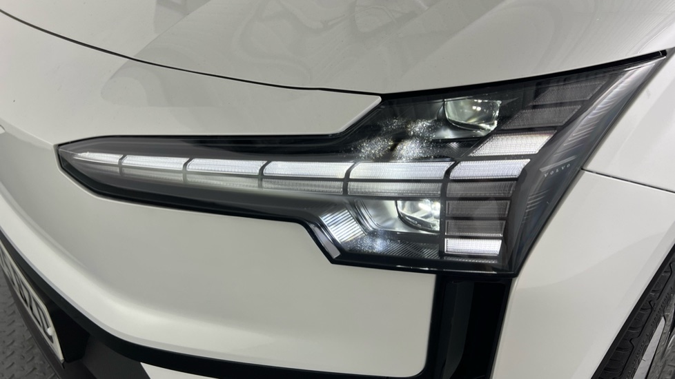 Used Volvo EX30 2025 for sale - 76074349: Photo 49