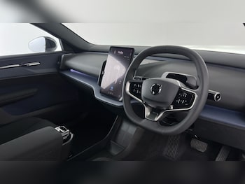 Used Volvo EX30 2025 for sale - 76074349: Photo 4