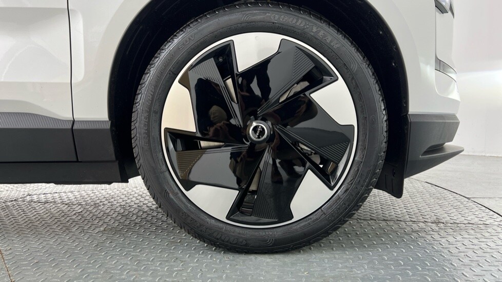 Used Volvo EX30 2025 for sale - 76074349: Photo 9
