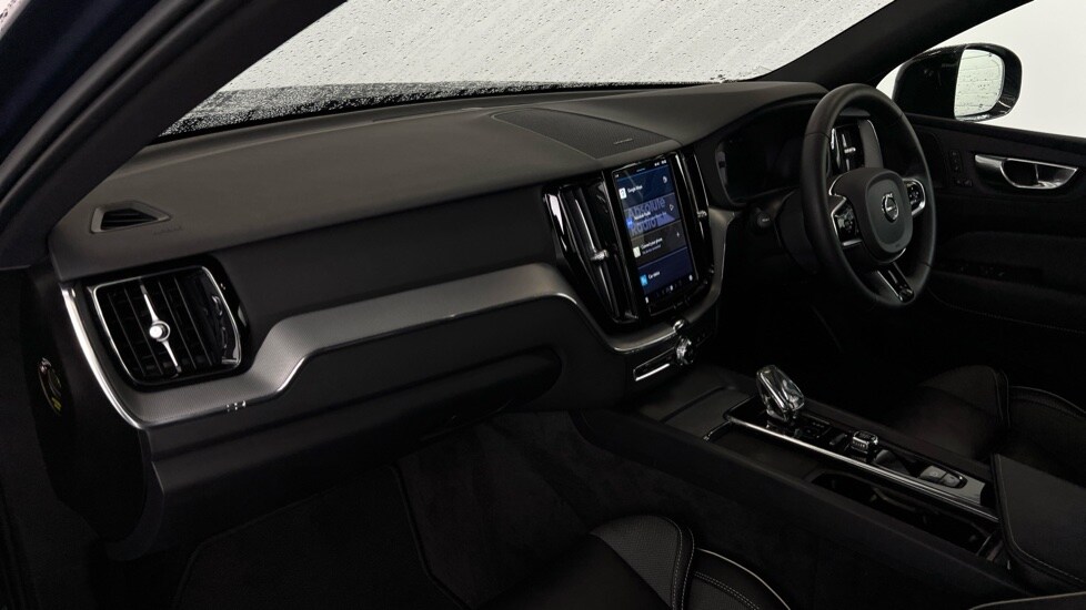 Used Volvo XC60 2023 for sale - 78036717: Photo 42