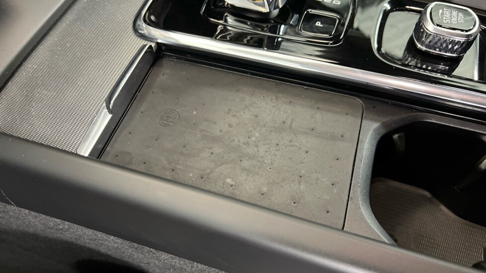 Used Volvo XC60 2023 for sale - 78036717: Photo 46