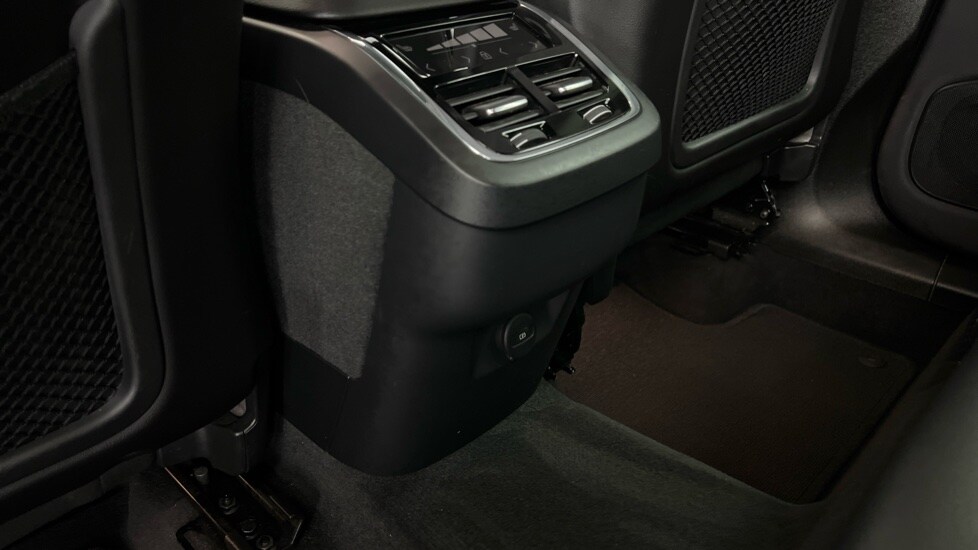 Used Volvo XC60 2023 for sale - 78036717: Photo 49