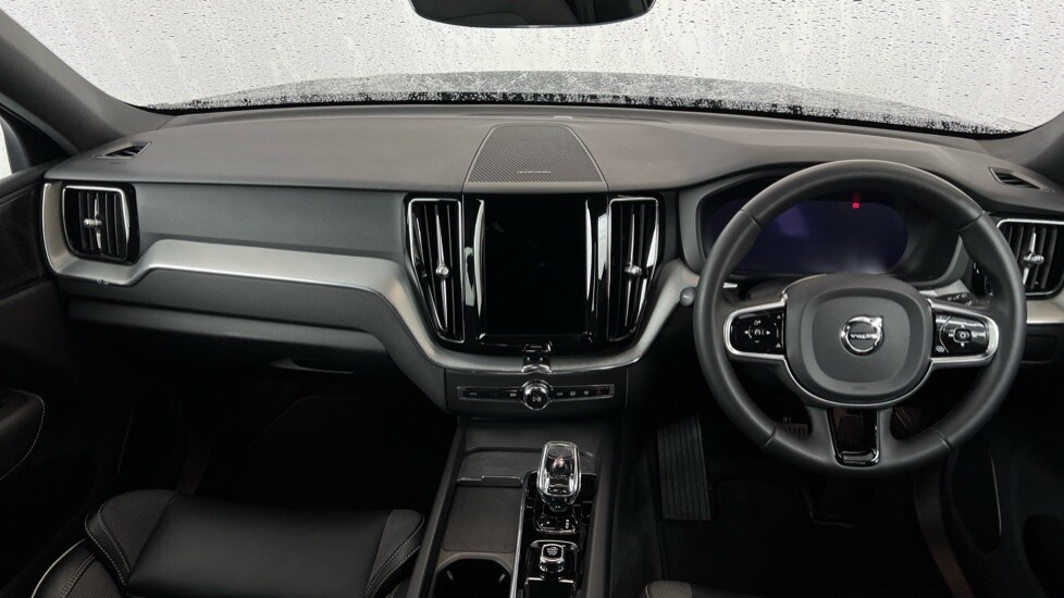 Used Volvo XC60 2023 for sale - 78036717: Photo 5