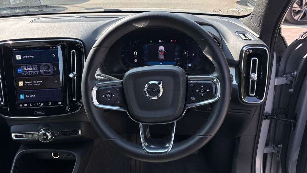 Used Volvo XC40 2023 for sale - 76130405: Photo 10