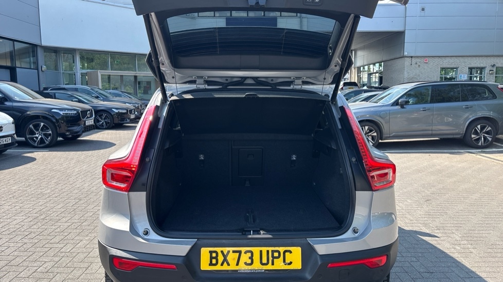 Used Volvo XC40 2023 for sale - 76130405: Photo 13