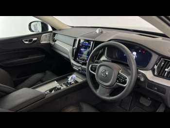 Used Volvo XC60 2025 for sale - 74745158: Photo