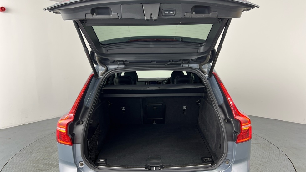 Used Volvo XC60 2022 for sale - 77600462: Photo 13