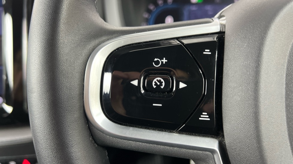 Used Volvo XC60 2022 for sale - 77600462: Photo 19