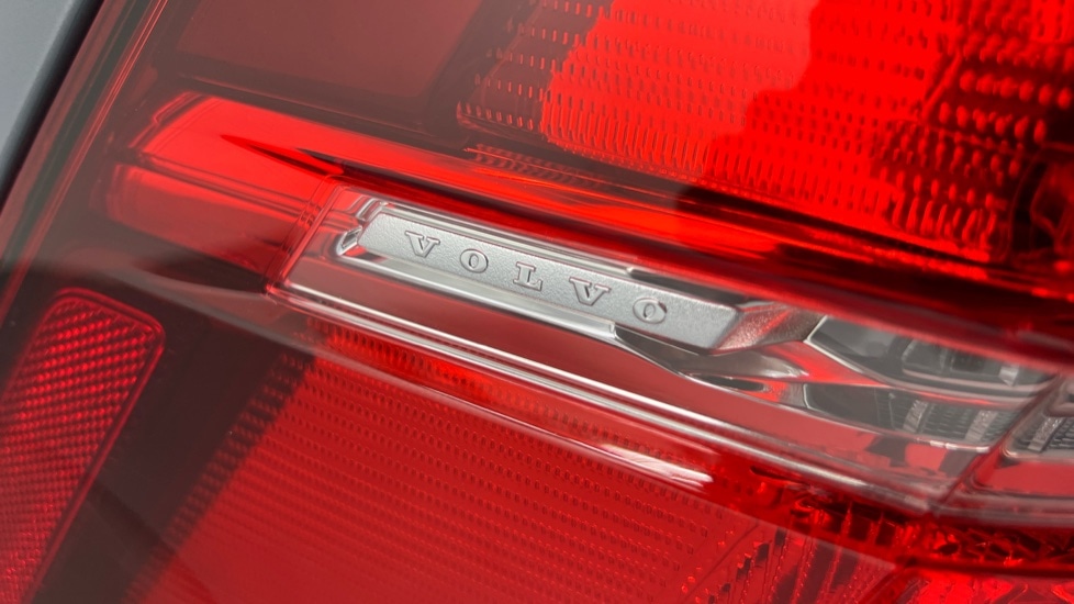 Used Volvo XC60 2022 for sale - 77600462: Photo 38