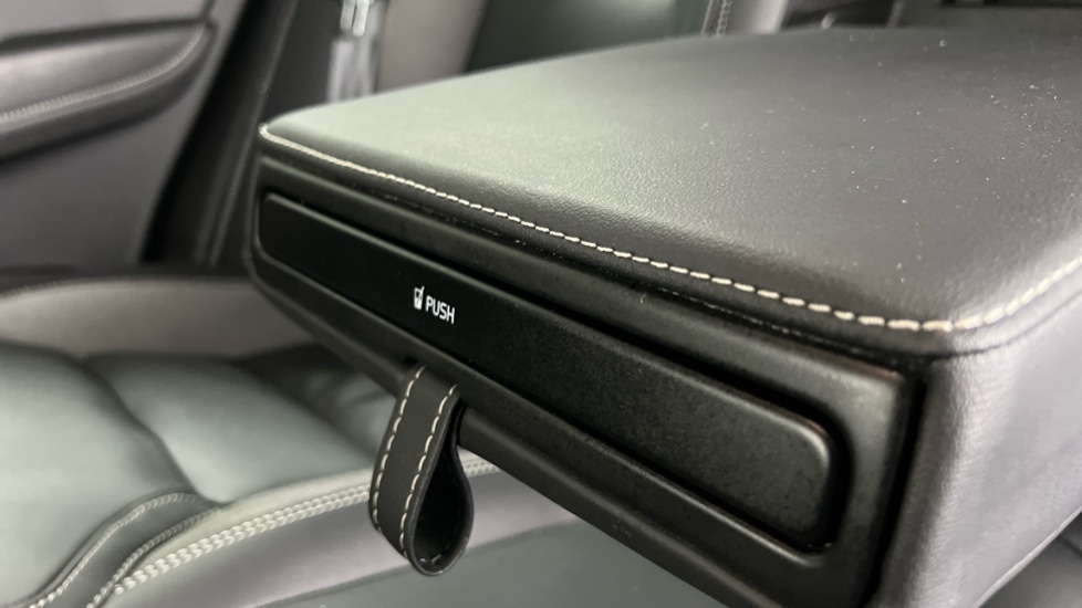 Used Volvo XC60 2022 for sale - 77600462: Photo 40