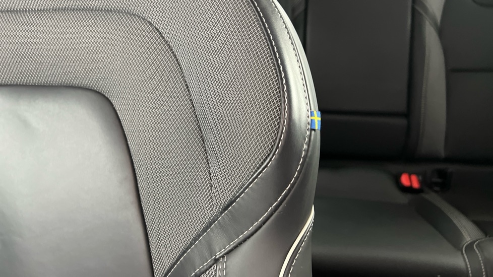 Used Volvo XC60 2022 for sale - 77600462: Photo 44