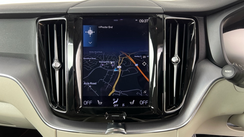 Used Volvo XC60 2021 for sale - 76116953: Photo 17