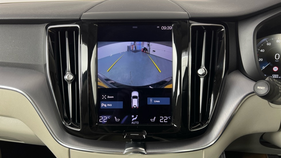 Used Volvo XC60 2021 for sale - 76116953: Photo 18
