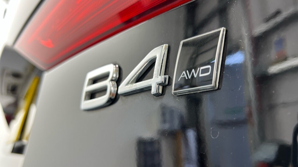 Used Volvo XC60 2021 for sale - 76116953: Photo 37